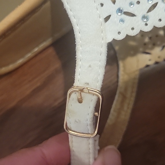 Dream Paris sandals, 8, white and tan - Picture 2 of 6